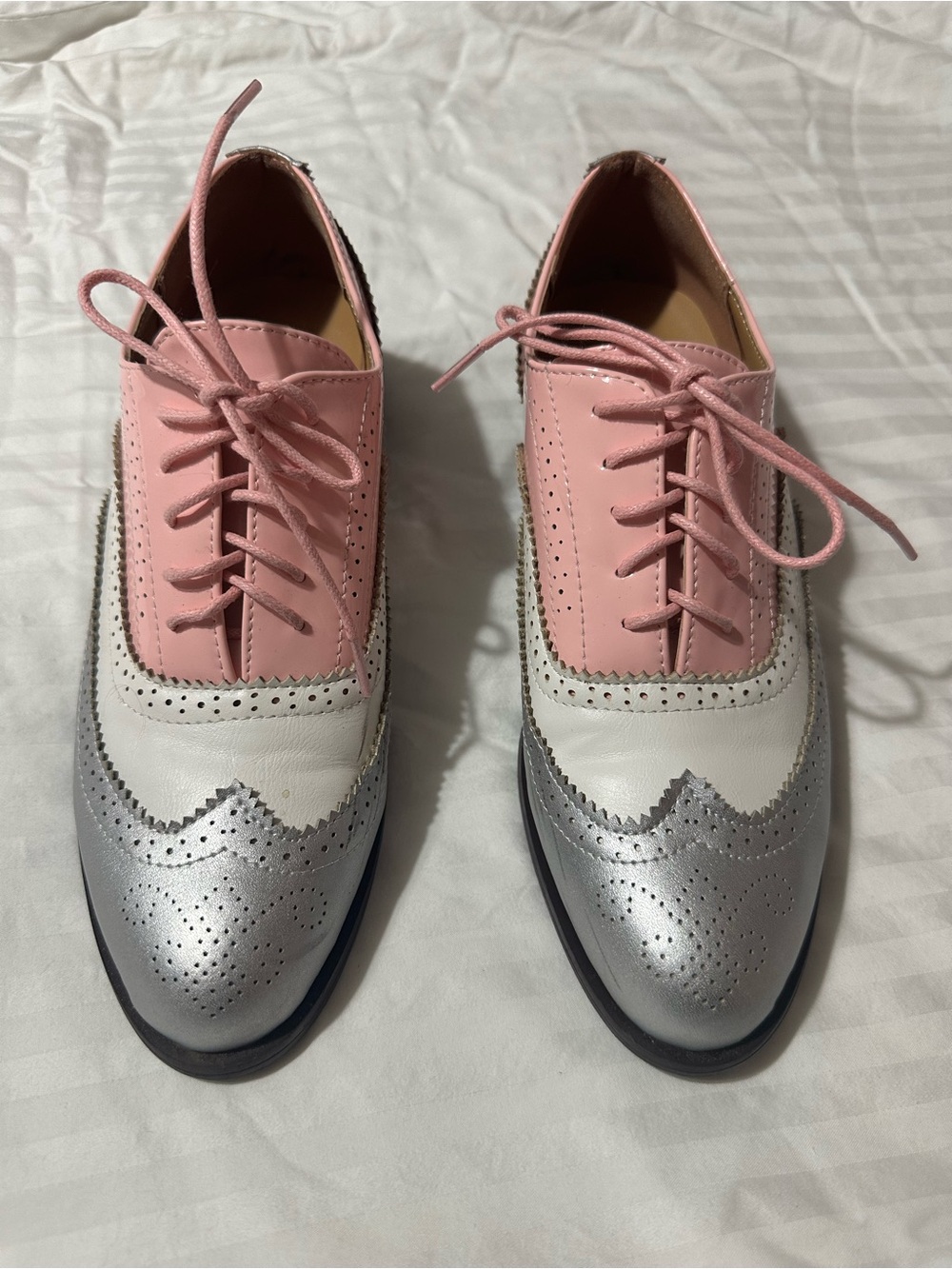 Women’s Pink White Silver Wingtip Oxfords